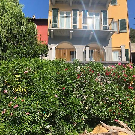 Cottage Il Cigno Con Accesso Al Lago - Como Lake Dervio Luaran gambar